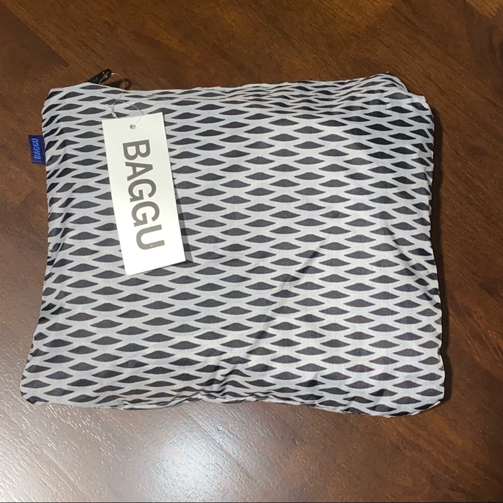 BAGGU Custom Pattern Packable Backpack - Picture 2 of 2